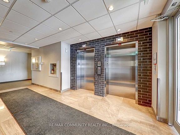 5th image of 7400 Markham Rd #121