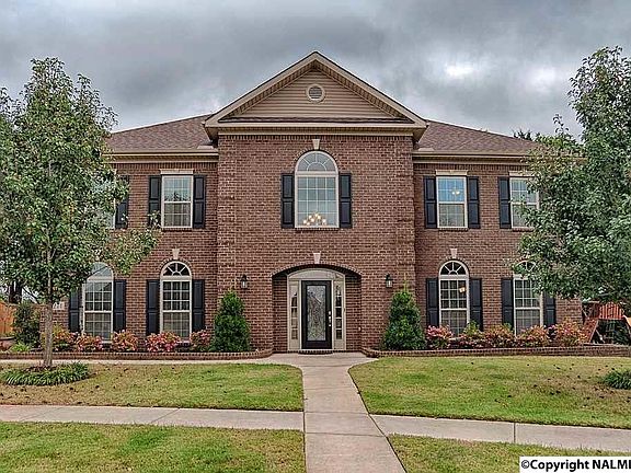 2nd image of 271 Heritage Mill Dr