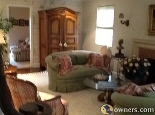 620 Fariston Dr, Wynnewood, PA 19096