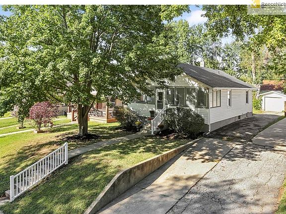 This home is situated on an established street near the Historic Independence Square where homeowners enjoy being just a short walk or drive from local restaurants, shops, and entertainment.