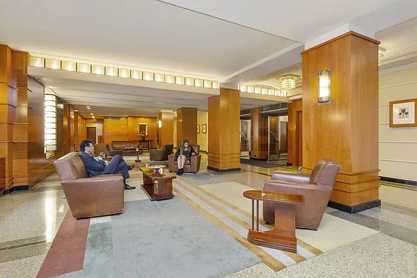 Rented by Compass | media 19