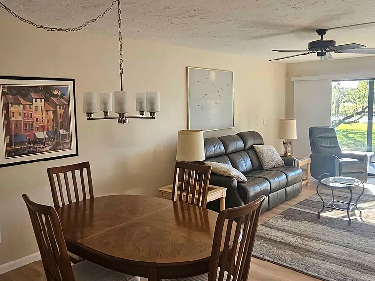 2989 Taywood Mdws #19 — Photo 4