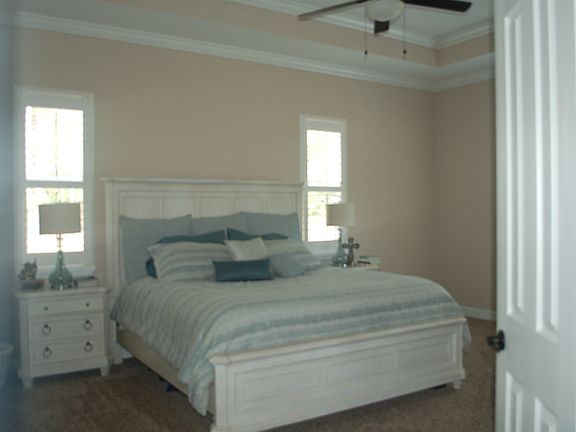 4th image of 4894 W Custer Dr
