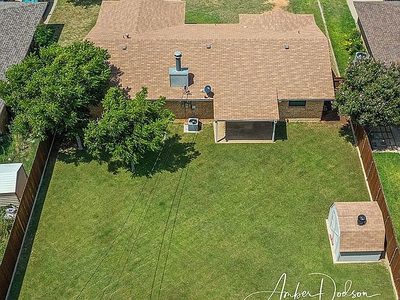 5th image of 3926 Lyndale Dr