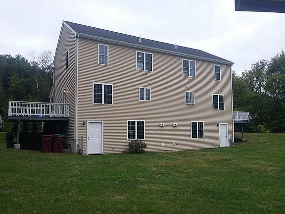 3rd image of 583 Plymouth St #583
