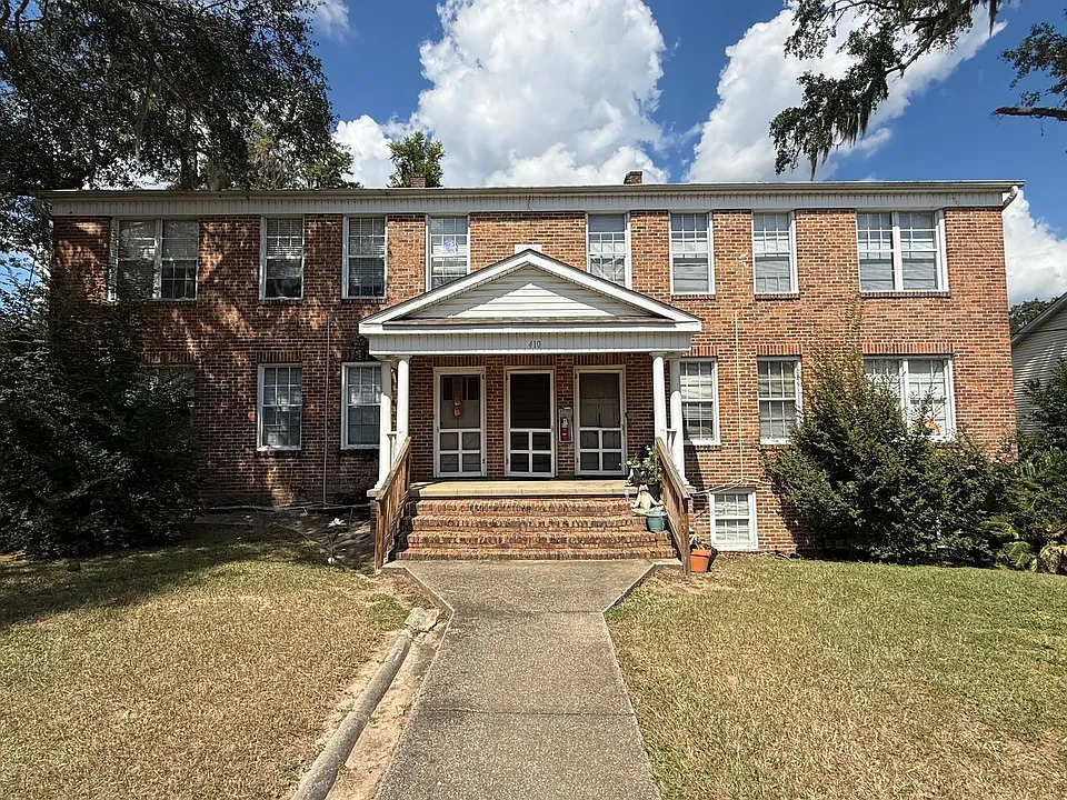 410 E Carolina St #1