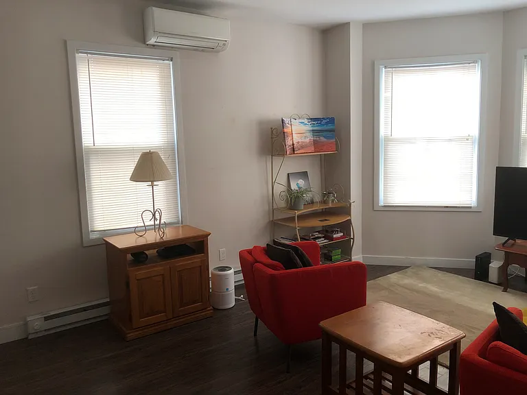 208 Waterman St #7 — Photo 11