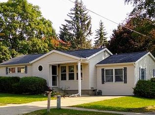 5897 Fulton St, Mayville, MI 48744