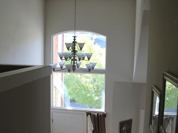 3rd image of 10064 NE 142nd Pl