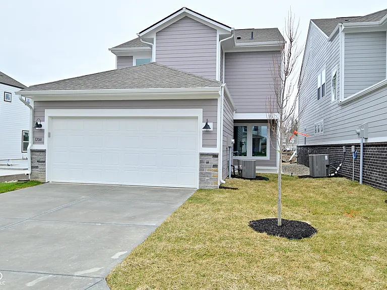 12014 Gia Ct — Photo 49