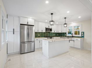 637 Fairfield Woods Rd, Fairfield, CT 06825