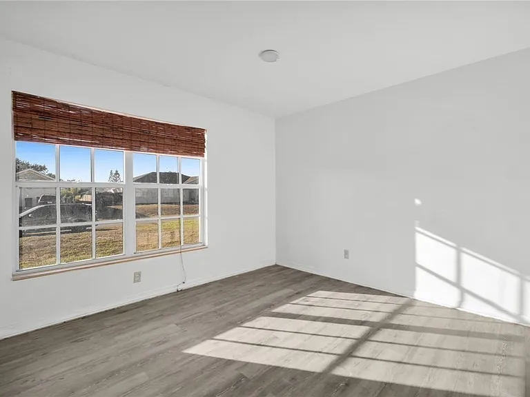 918 Acroft Ave — Photo 18