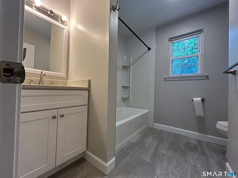 235 Red Oak Ln #235 — Photo 12
