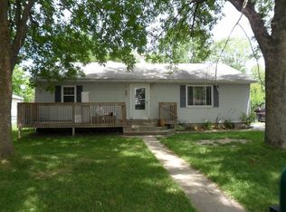 332 Maple St, Crown Point, IN 46307