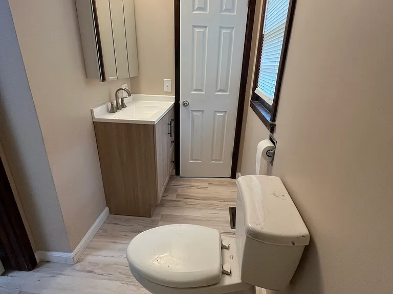 3301 S Ida Ave — Photo 12