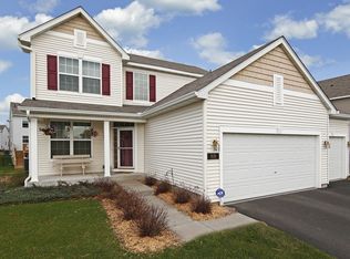 818 Sutherland Dr, Woodbury, MN 55129