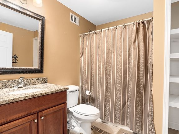 4th image of 317 Hambrick Park