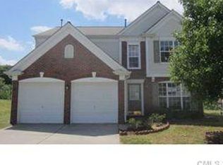 3131 Old Ironside Dr, Charlotte, NC 28213