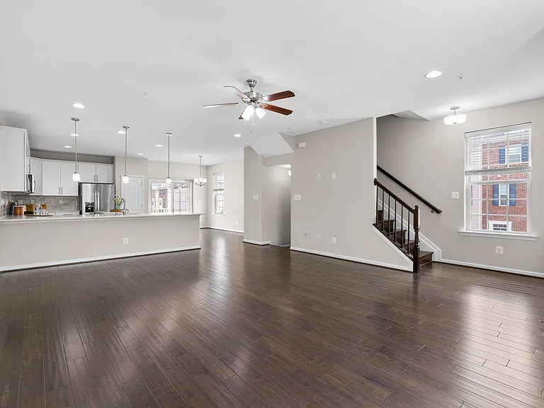 7720 Rearden Ct — Photo 19