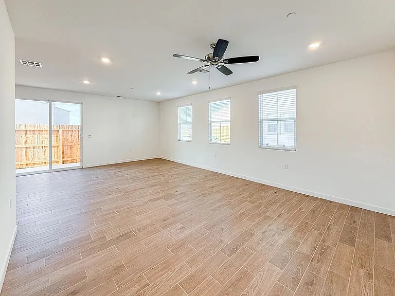 12541 Camino Glorieta — Photo 9