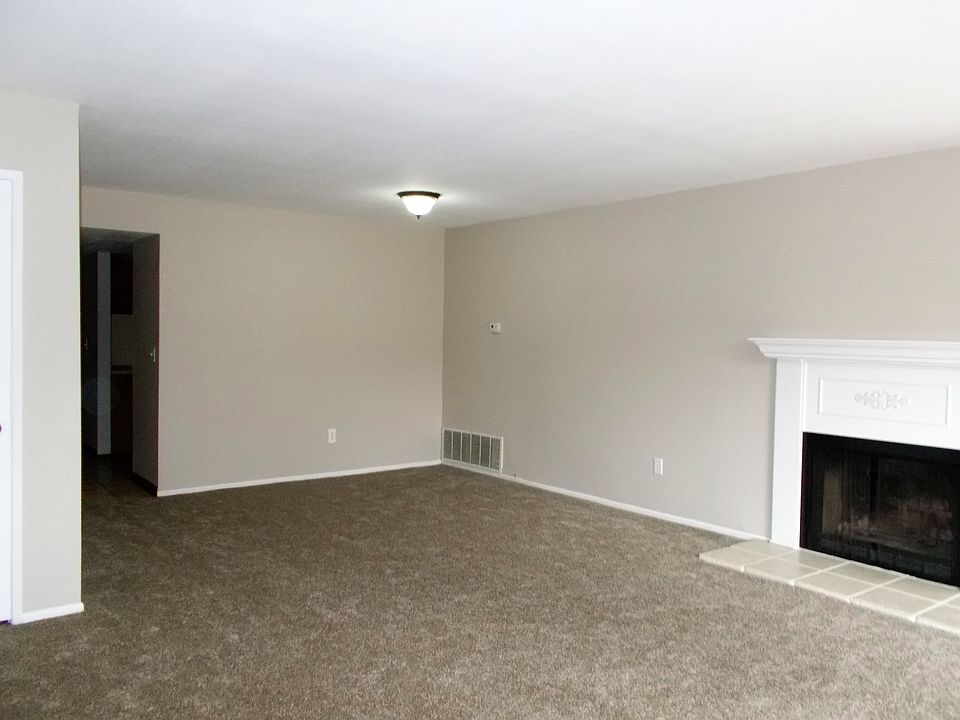 Living room with fireplace