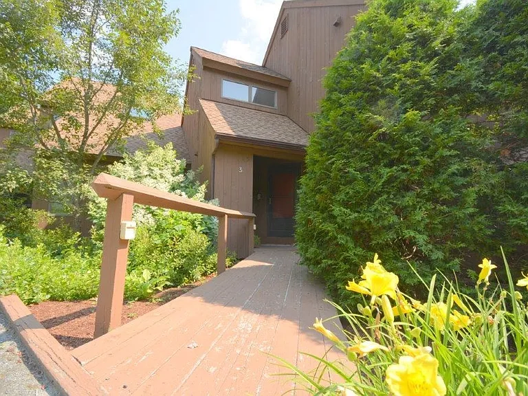 3 Lakeview Pl — Photo 13