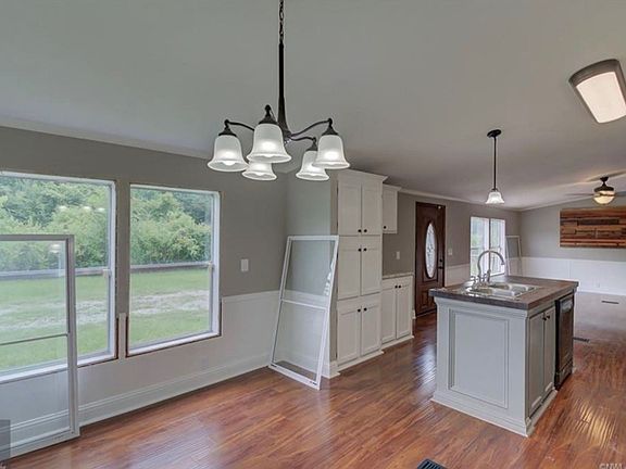 4th image of 6609 Oak Valley Dr