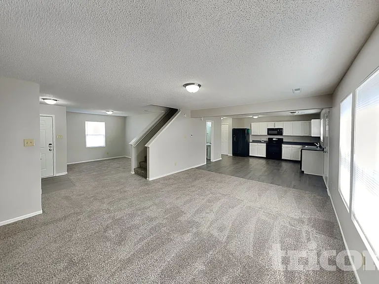 8312 Centenary Dr — Photo 3