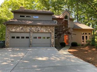 220 Wessex Ct, Sandy Springs, GA 30328