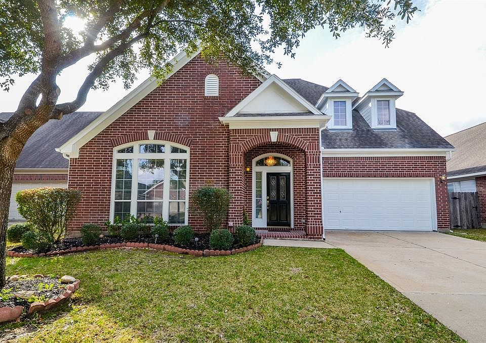 1st image of 2826 Willow Fork Dr