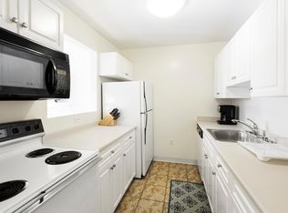 385 Commonwealth Ave #33, Boston, MA 02215