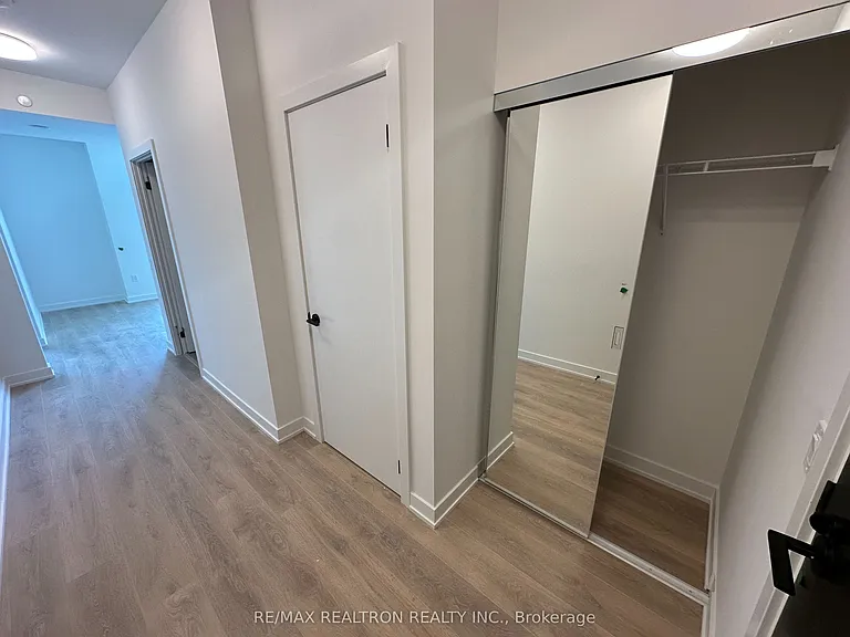 117 Broadway Ave #3202 — Photo 14