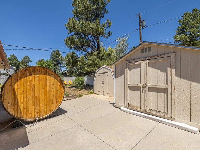 304 W Pine Ave — Photo 17
