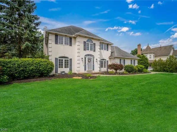 481 Aintree Dr, Munroe Falls, OH 44262