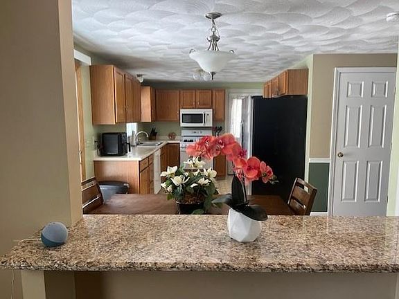 2nd image of 151 Dover Ave