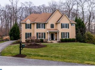 5 Serenity Ln, Wilmington, DE 19802