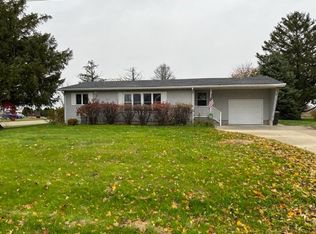 6081 S Woodlawn Rd, CRESTON, IL 60113