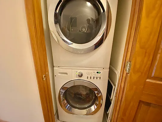 Rented by Oxford Property Group | media 19