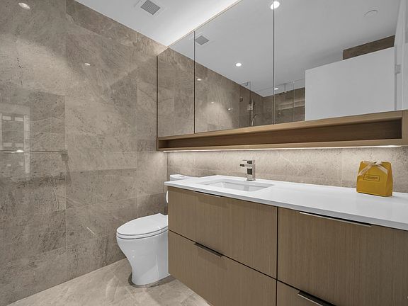 3rd image of 485 W 42nd Ave #1104