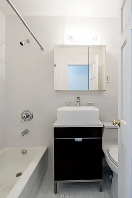 Rented by Town Residential | media 17