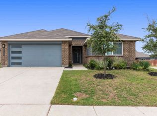 1533 Forest Park Dr, Alvarado, TX 76009