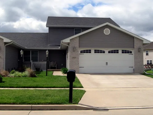 3609 Boulder Ridge Dr, Champaign, IL 61822