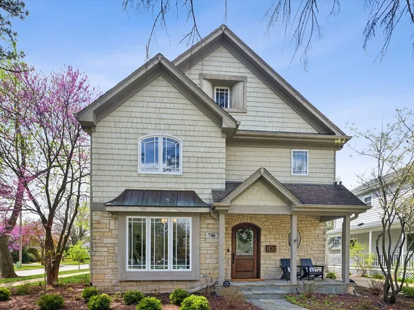 746 S Adams St, Hinsdale, IL 60521