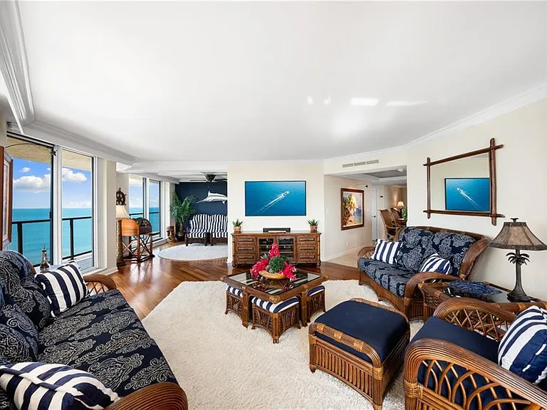 4901 Gulf Shore Blvd N #1604 — Photo 9