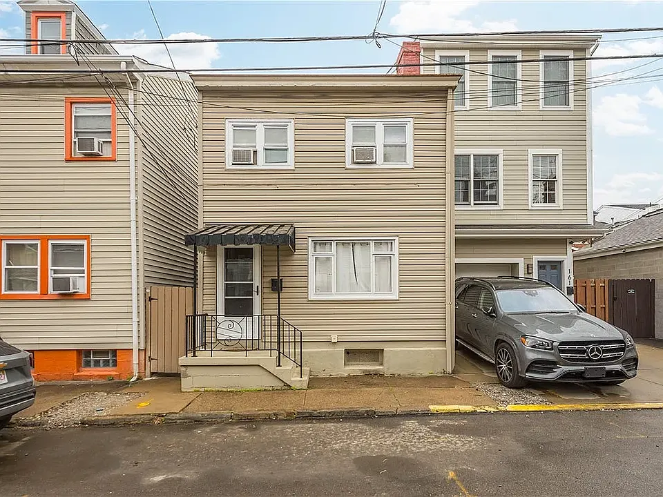 159 S 16th St