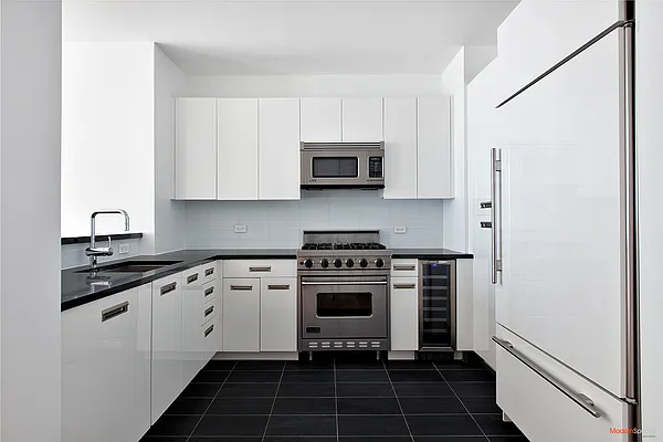 Rented by Modern Spaces | media 19