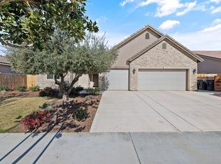 4932 W Payson Ave, Visalia, CA 93291