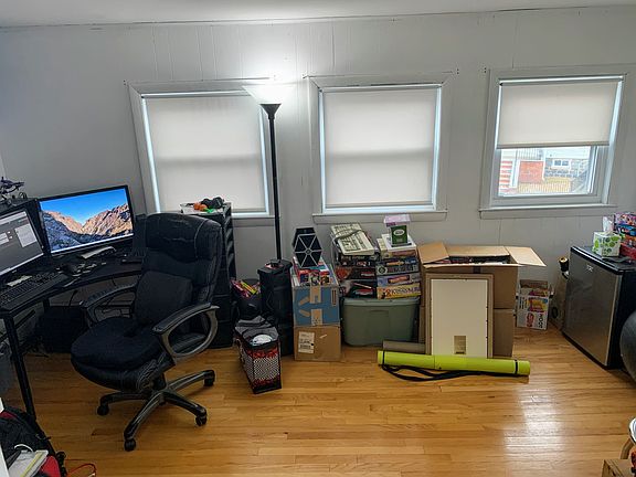 4th image of 540 Main St Floor 3