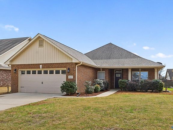 2nd image of 247 Coral Ct