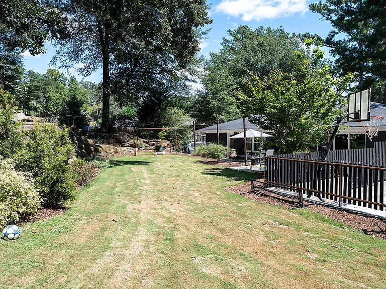 160 Gran Ellen Dr — Photo 58